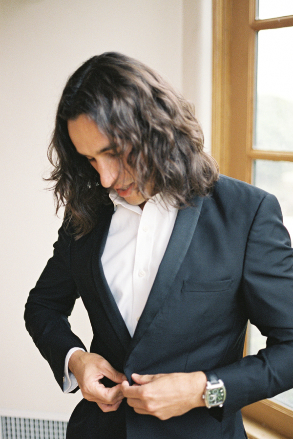 European-Style Wedding at Private Residence | Photo| Backyard Wedding of Lindsay and Gonzolo