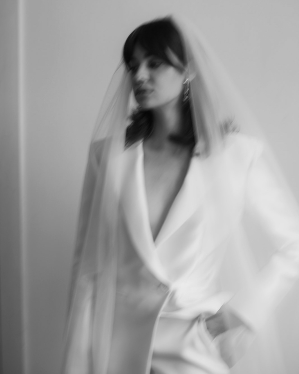 15 Wedding Veil Brands | Modern Fashion Bridal Veils Selection