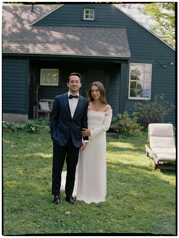 Beautiful Backyard Wedding in Massachusetts | End-of-Summer Wedding Under the Tent