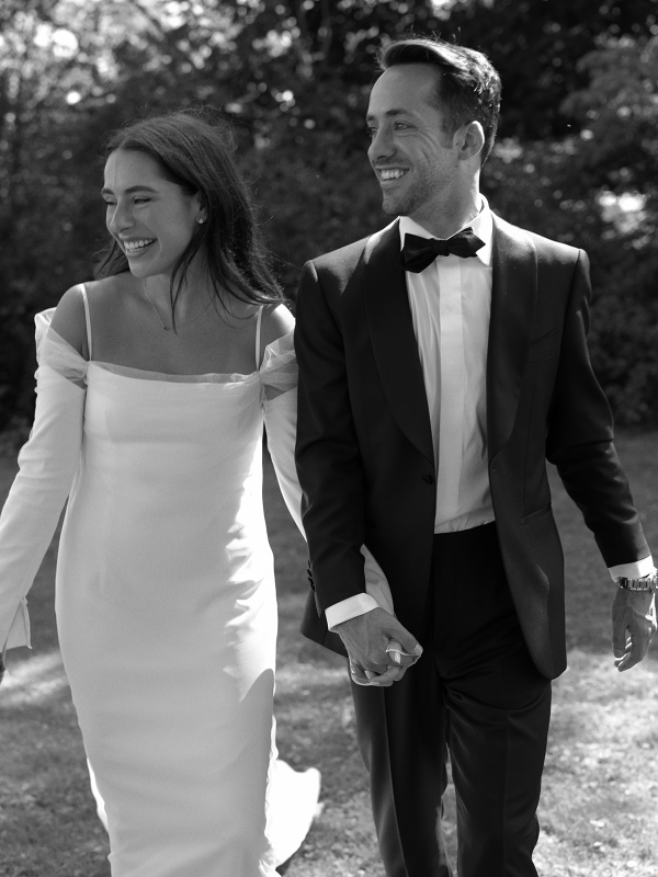 Beautiful Backyard Wedding in Massachusetts | End-of-Summer Wedding Under the Tent