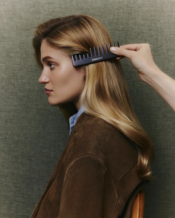 Stylish Bridal Hairstyle Guide | Tutorial for Your Wedding Slicked Back Hair