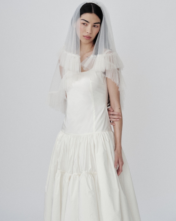 15 Wedding Veil Brands | Modern Fashion Bridal Veils Selection