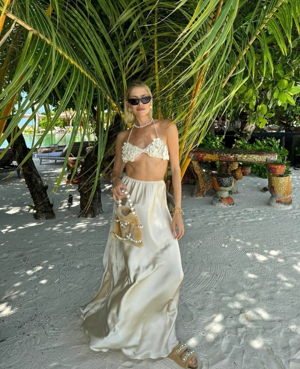 Trendy Swimwear For Your Honeymoon | Bridal Swimsuits