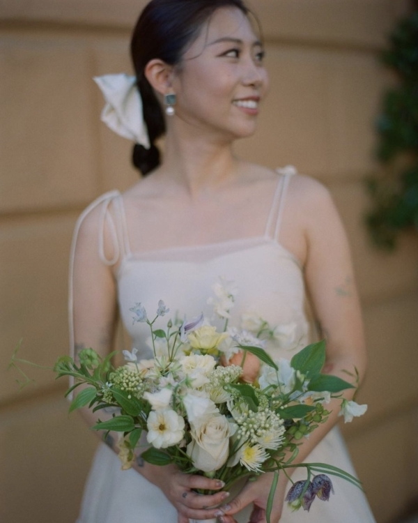 Beautiful Intimate Wedding in Brooklyn | Cozy Bridal Event