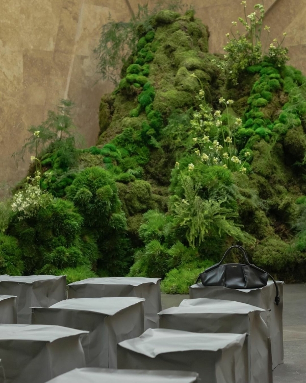 Green Wedding Decor Ideas | Green Centerpieces Wedding Inspiration