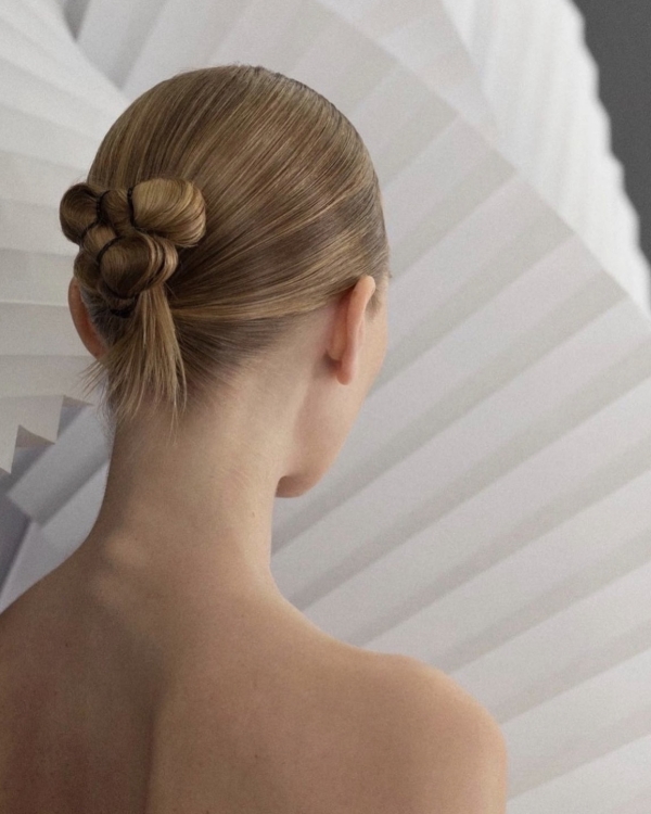 Stylish Bridal Hairstyle Guide | Tutorial for Your Wedding Slicked Back Hair