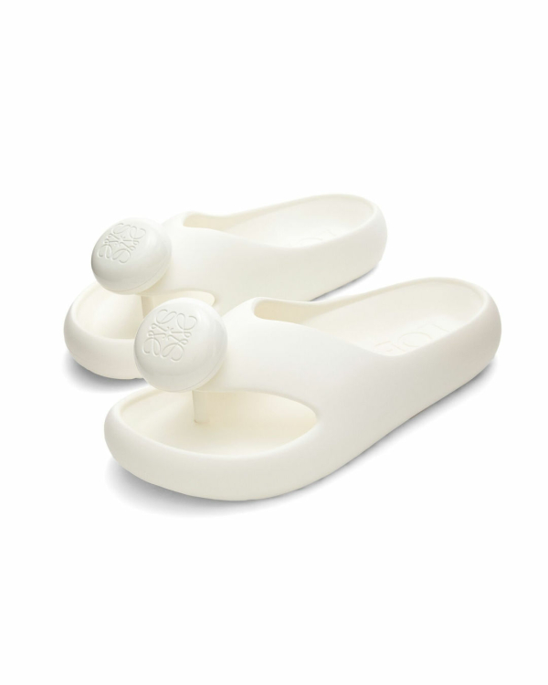 Trendy Swimwear For Your Honeymoon | Bridal Swimsuits