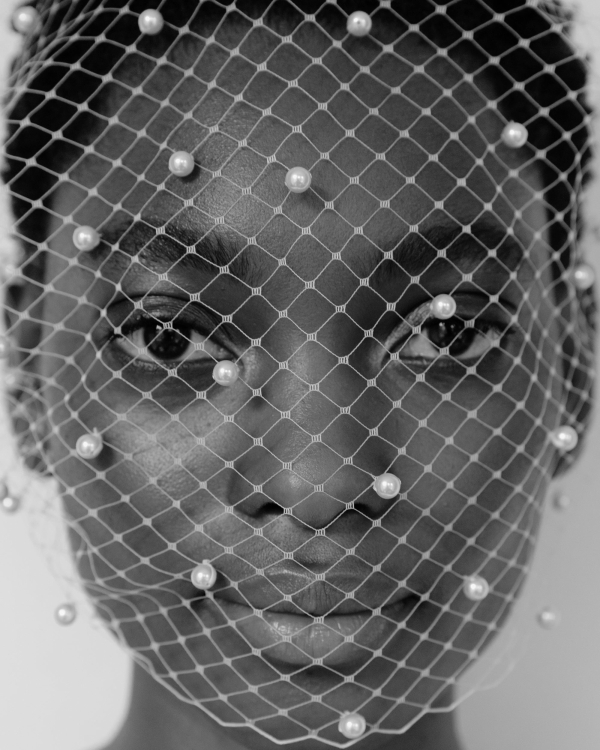 15 Wedding Veil Brands | Modern Fashion Bridal Veils Selection