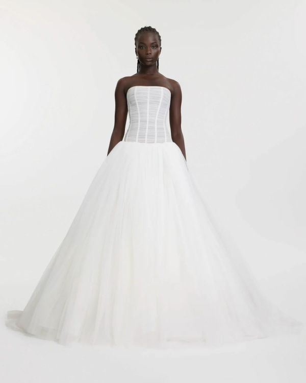 26 Modern Drop-Waist Bridal Dresses