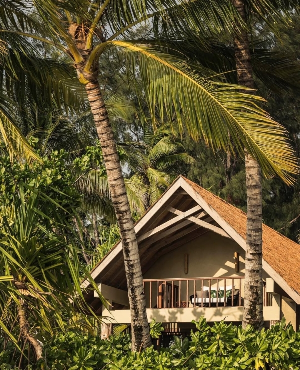 The Top Wedding & Honeymoon Destinations for 2025 According to Pinterest