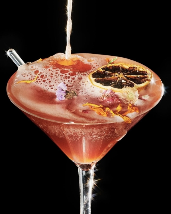 6 Must-Try Signature Wedding Cocktails Your Guests Will Love