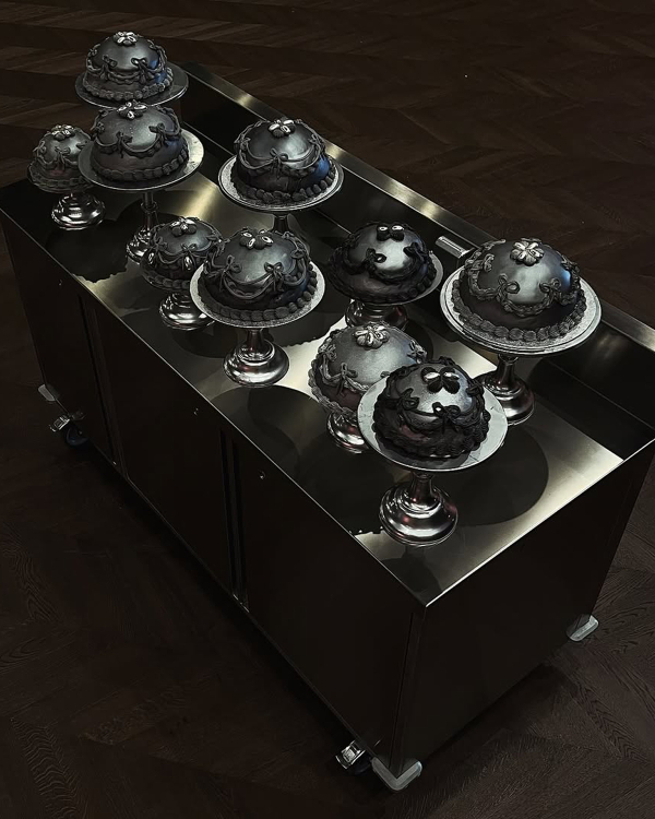 40 Creative Wedding Cakes That Double as Decor