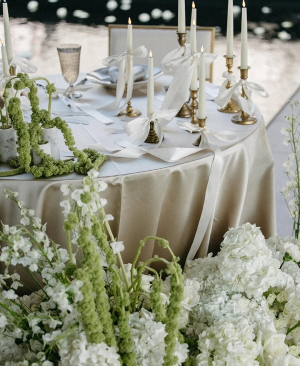 Wedding Florist in the USA | Wedding Decorators, Flower Arrangements in America | Bouquet For Bride