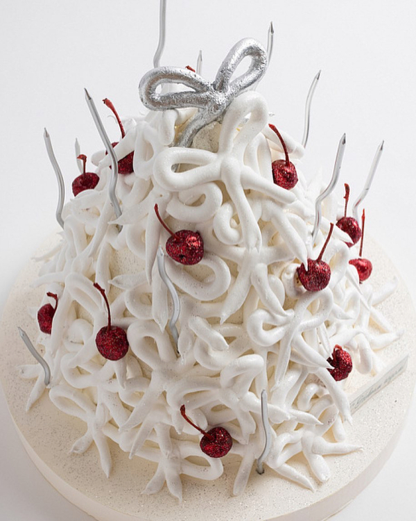 40 Creative Wedding Cakes That Double as Decor