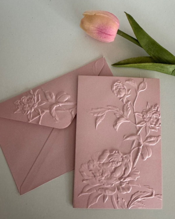 40 Spring Decor Ideas for a Garden Wedding