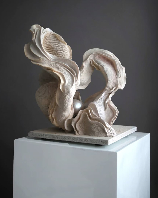 40 Creative Wedding Cakes That Double as Decor