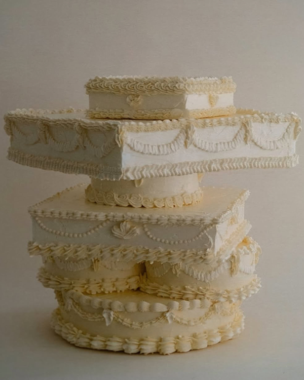 40 Creative Wedding Cakes That Double as Decor