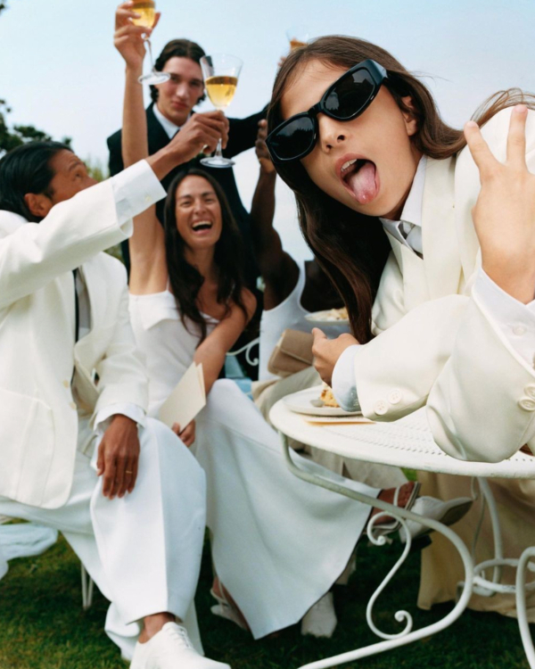 10 Creative Ways to Include Siblings and Family in Your Wedding