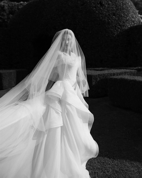 The Best Bridal Hairstyles to Wear with a Veil