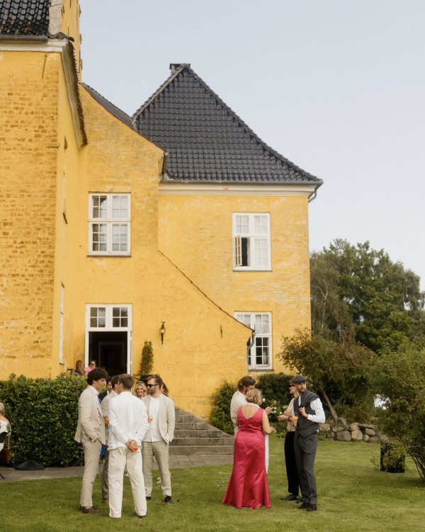 An Elegant Danish Castle Wedding with Modern Art Installations