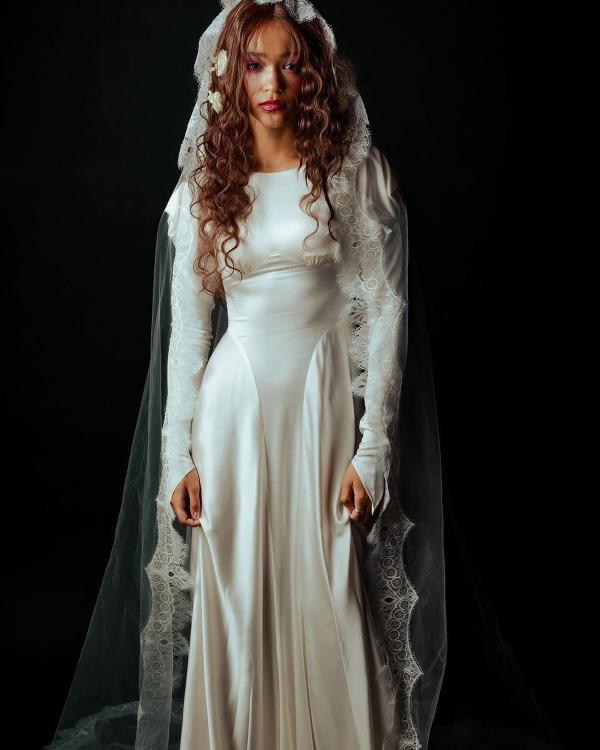 The Best Bridal Hairstyles to Wear with a Veil