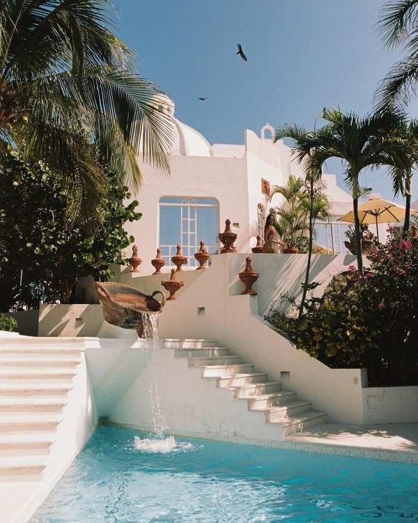 The Top Wedding & Honeymoon Destinations for 2025 According to Pinterest