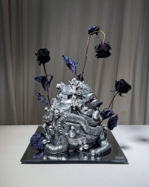 40 Creative Wedding Cakes That Double as Decor