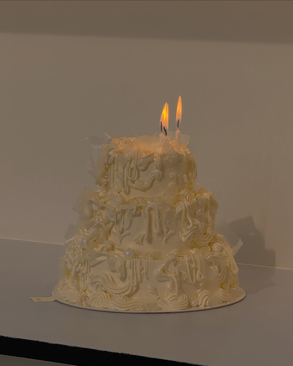 40 Creative Wedding Cakes That Double as Decor