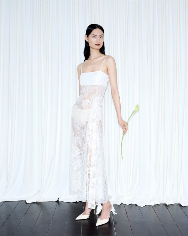 16 Best British Wedding Dress Designers | Bridal, Unique Designers UK | Luxury Bridal Wear