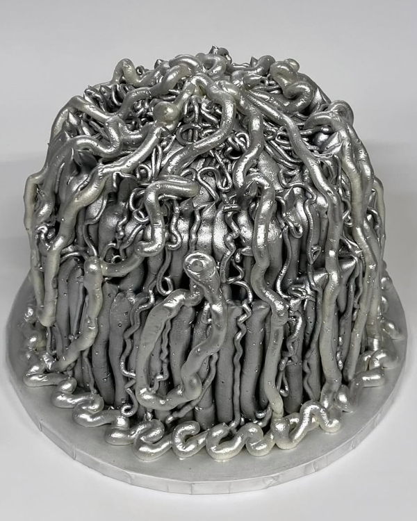 40 Creative Wedding Cakes That Double as Decor