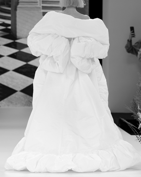 The Chicest Looks & Trends from the Spring '26 Bridal Collections