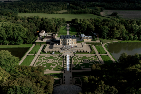 Photographers Nick Zharkov