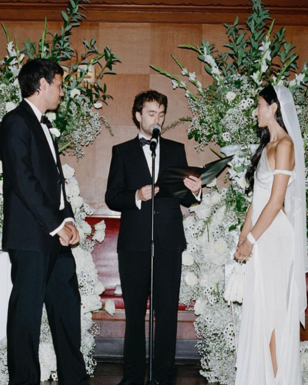 10 Creative Ways to Include Siblings and Family in Your Wedding