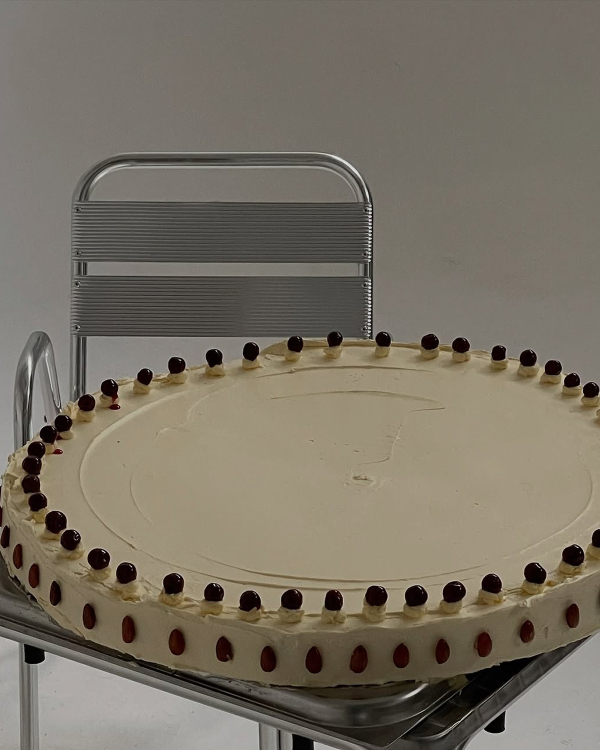 40 Creative Wedding Cakes That Double as Decor