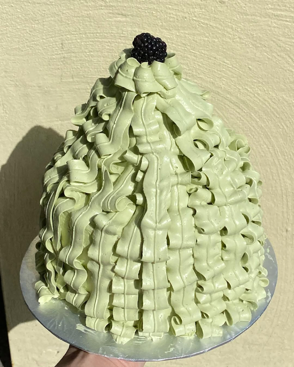 40 Creative Wedding Cakes That Double as Decor