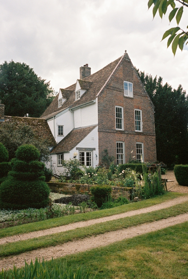 Photographers Nina Gorshunova