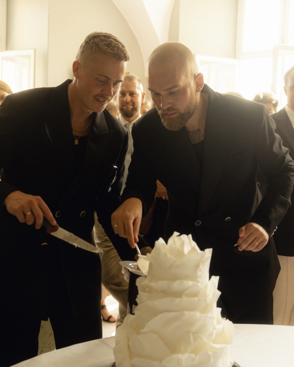 An Elegant Danish Castle Wedding with Modern Art Installations