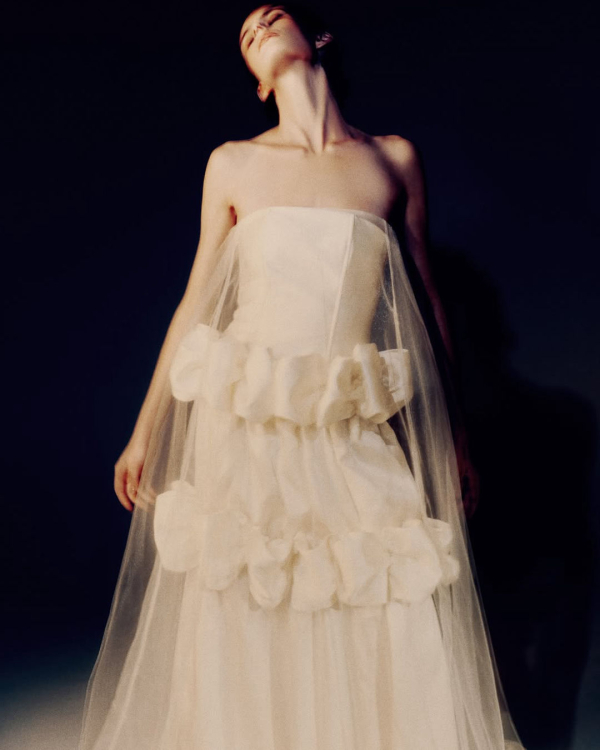 10 Wedding Dress Shopping Mistakes Brides Make (and How to Avoid Them)