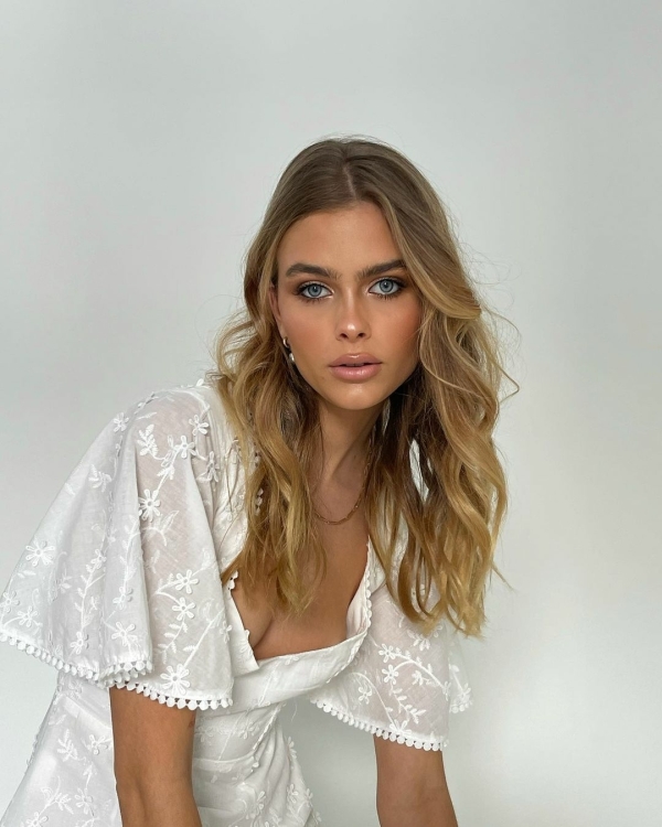 Beauty Isabella Quinn