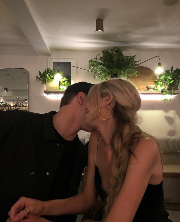 Romantic activities for couples in Seattle