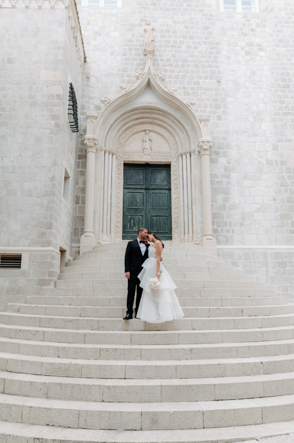 Wedding Venues in Dubrovnik | Photos | Elegant Minimalism Wedding Idea | European Wedding of Monika & Toni
