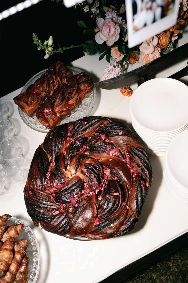 Yael and Wiz's Outdoor Wedding at Waimea Plantation Cottages | Hawaii Wedding Photo| Wedding Venues in Kauai