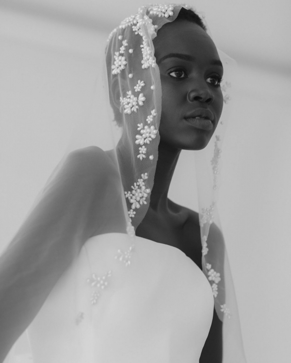 Top 22 Unique Wedding Veils | Bridal Veil Ideas