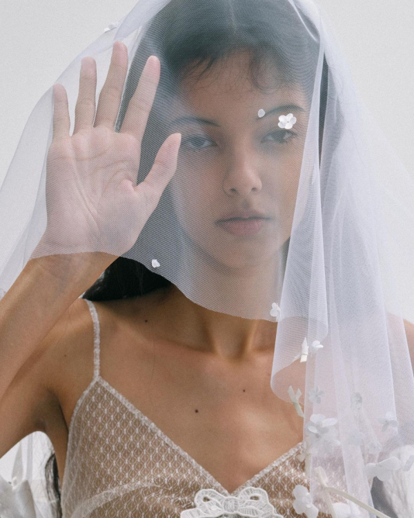 Top 22 Unique Wedding Veils | Bridal Veil Ideas