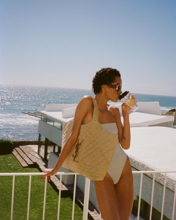 What to Pack for the Beach: Stylish Items | Things you Need for Beach Vacation