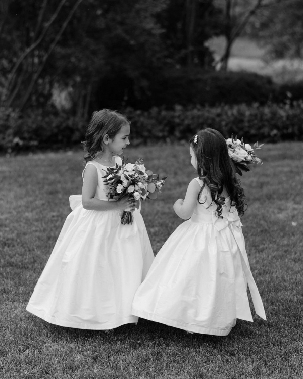 Kid-Friendly Wedding Ideas | Wedding with Kids: Outfits, Venues and Other Ideas