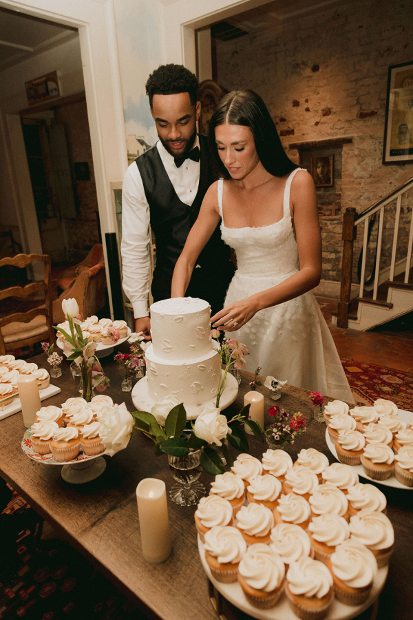 Photographers Mary Shelton