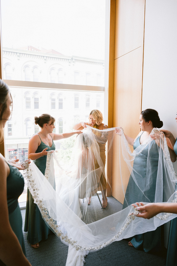 Photographers Mary Shelton