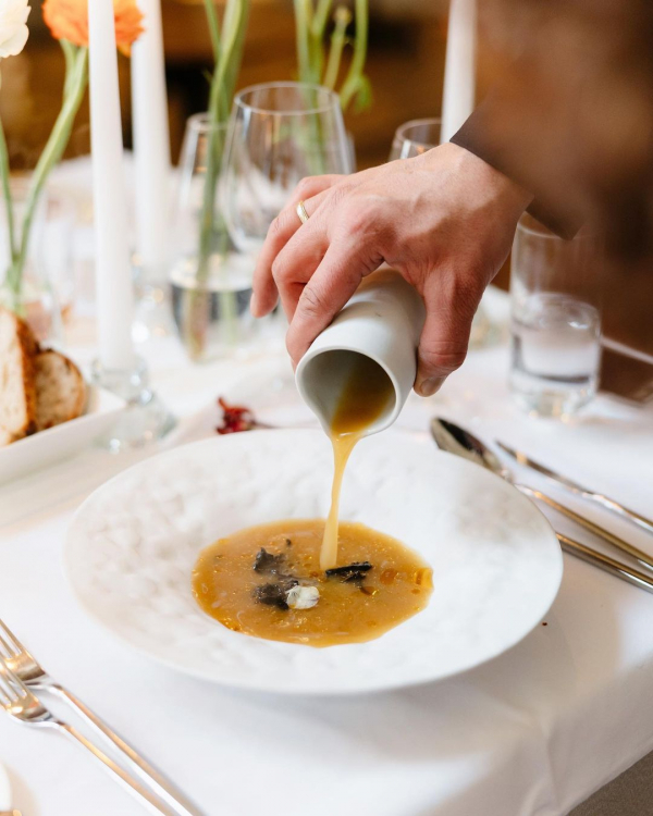 Wedding Entertainment Ideas | Cool, Fun Wedding Party Ideas | Unique Reception Activities