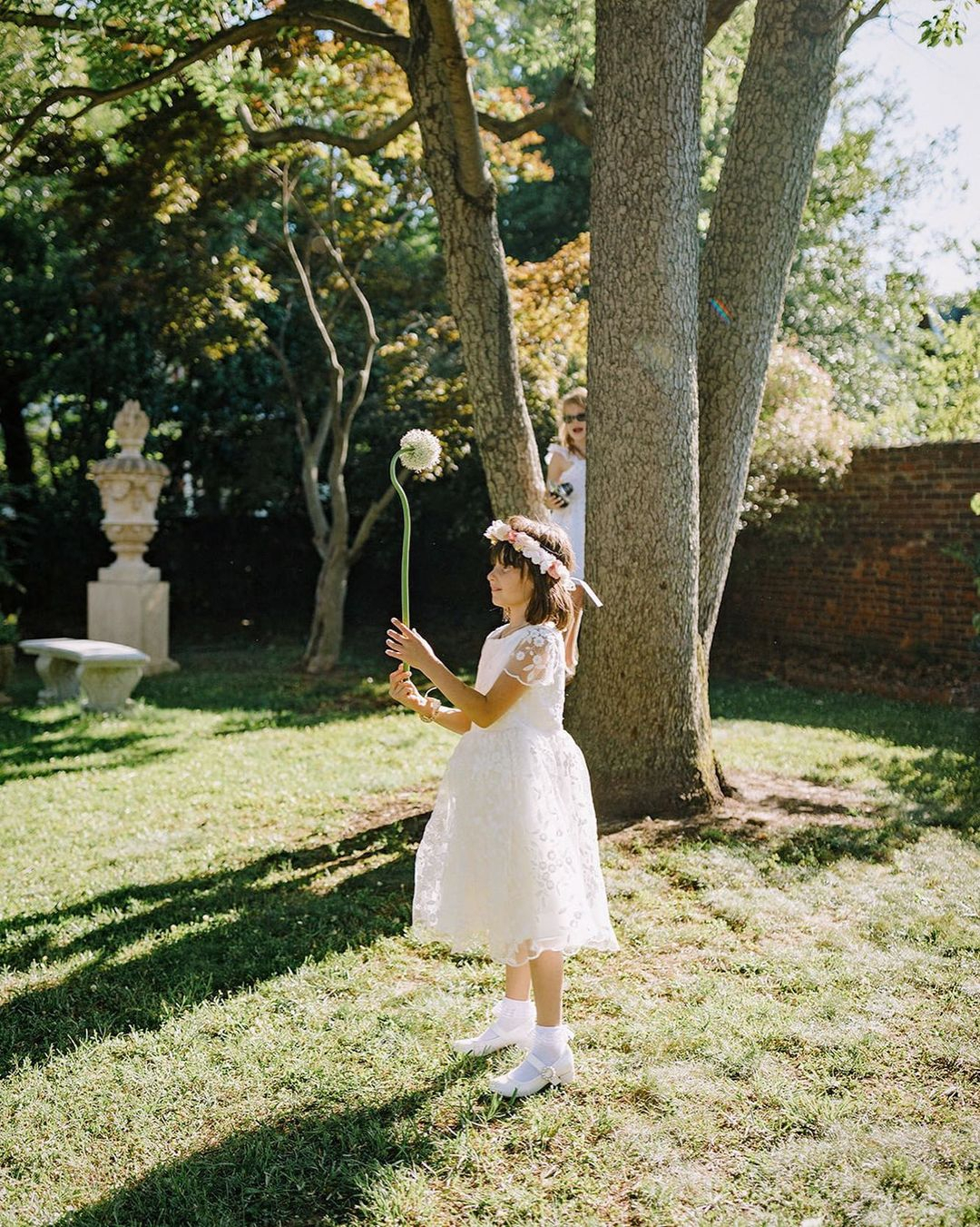 4 Brilliant Ideas to Entertain the Kids at Your Wedding - Love Inc. Mag